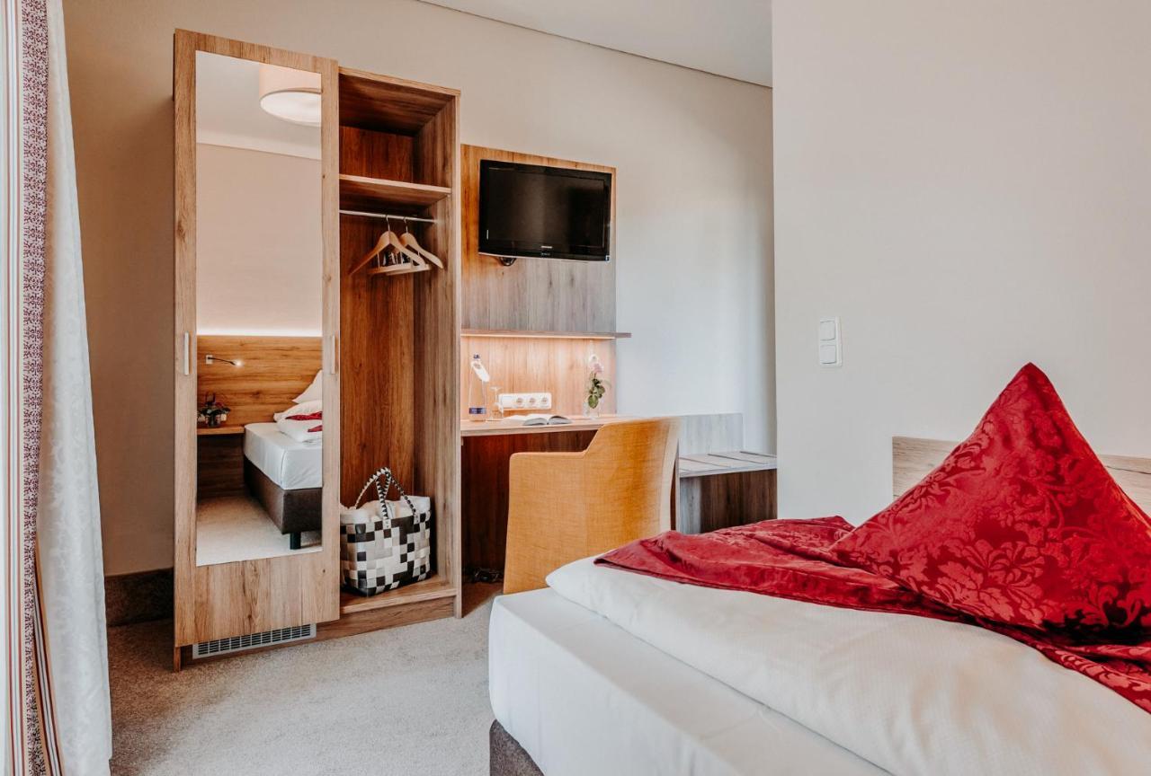 Der Eisvogel - Wellness- & Genusshotel Bad Gögging Kültér fotó